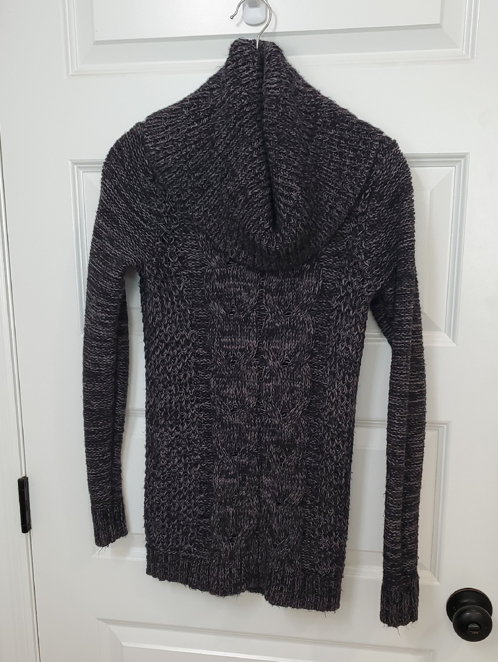 Elle Marled Cable-Knit Hooded Sweater - Charcoal